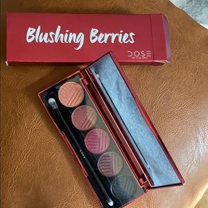 Blushing Berries Eyeshadow Palette